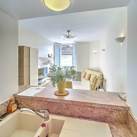 Beau 3 Pieces Central 3 Minutes Palais Apartamento Cannes